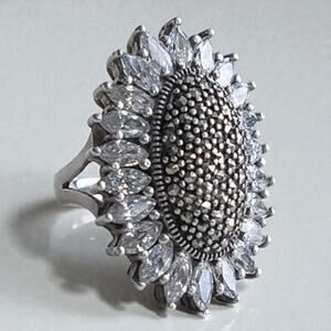 Vintage 925 Silver Marcasite Quartz Sunflower Ring Chunky Statement Large